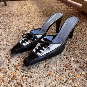 Donald J Pliner Vintage Black & White Lace-Up Heeled Mules – Made in Italy - 10M